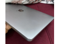macbook-pro-2016-13-touch-bar-small-2