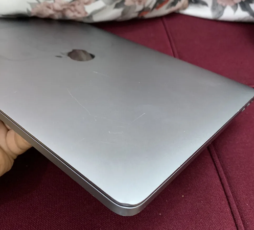 macbook-pro-2016-13-touch-bar-big-2